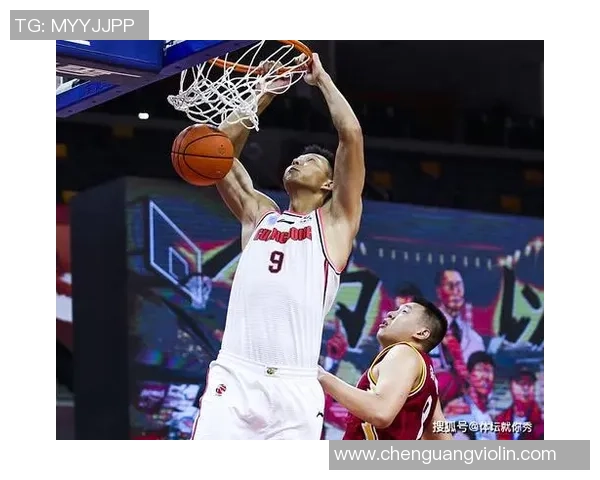 重庆足球队以66分领跑选拔赛积分榜展现强劲实力和竞争优势