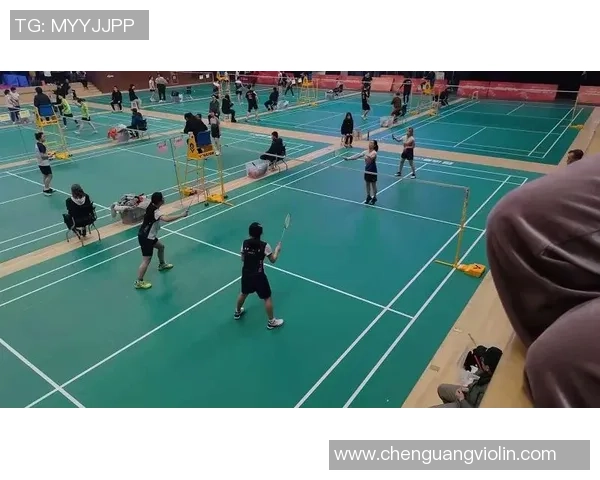 深圳羽毛球队荣登羽毛球节奏排行榜第七名展现出色竞技实力与团队精神 深圳羽毛球队荣登羽毛球节奏排行榜第七名展现出色竞技实力与团队精神